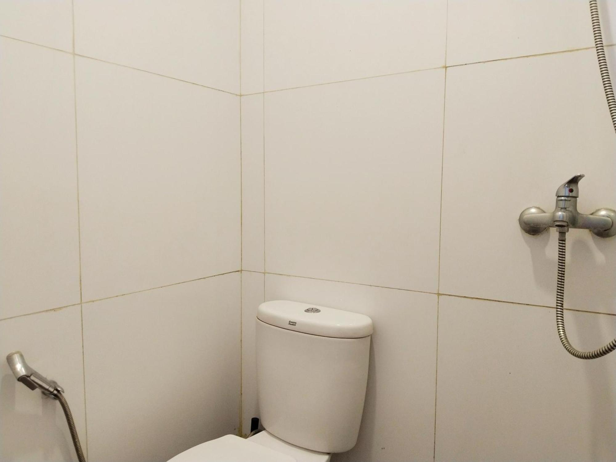 Dejati House Hotel Bekasi Kültér fotó