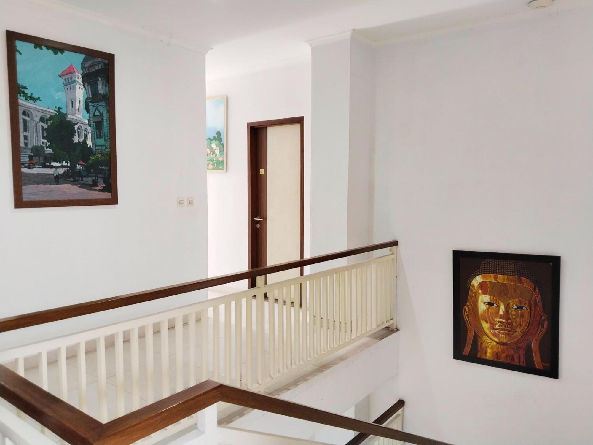 Dejati House Hotel Bekasi Kültér fotó